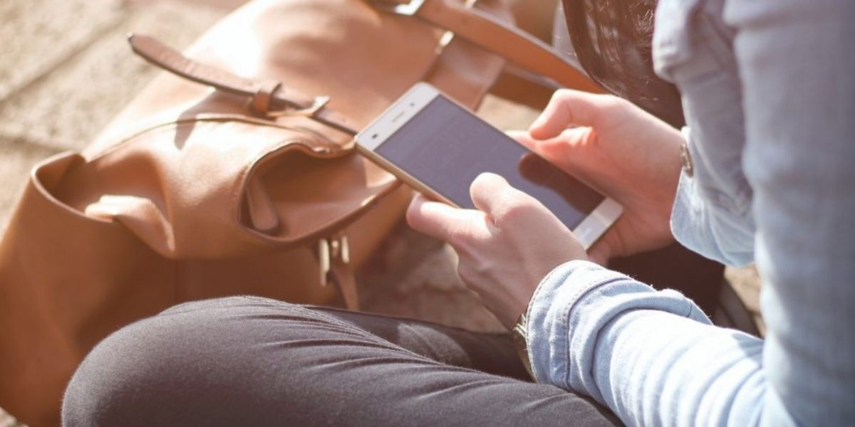 Period tracking apps: What are the benefits & how to use one